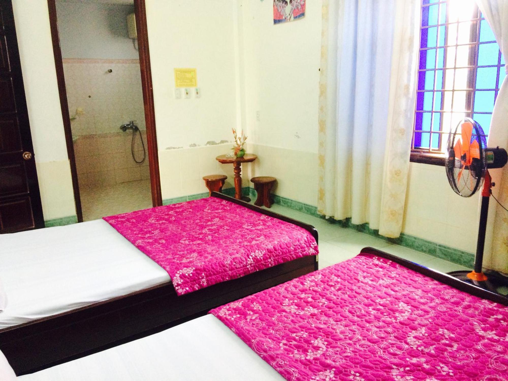 Hoa Phuong Guesthouse ドンハ 部屋 写真