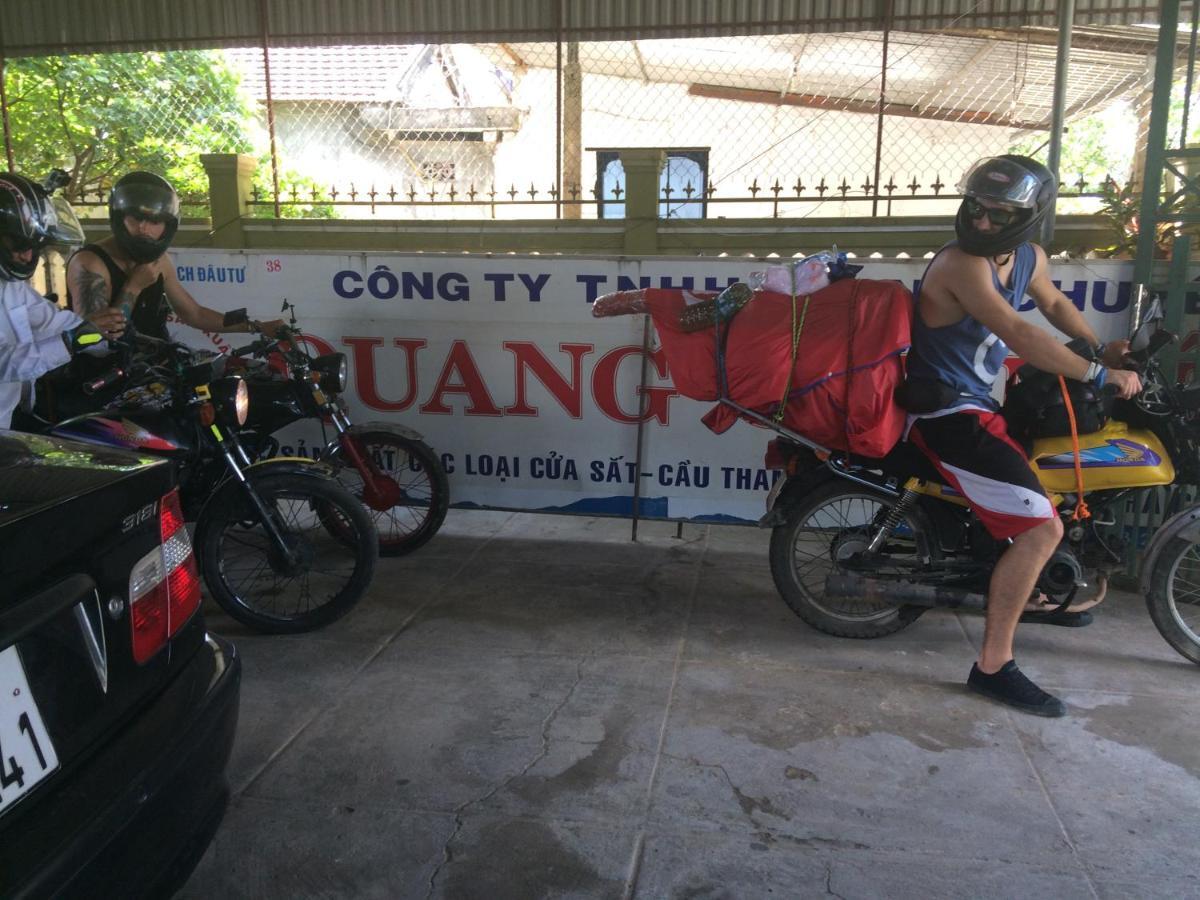 Hoa Phuong Guesthouse ドンハ エクステリア 写真